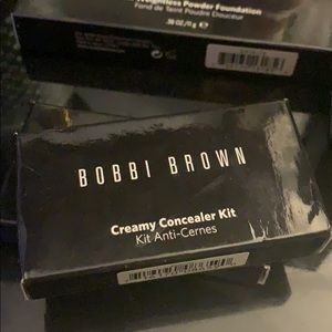 Bobbi brown creamy concealer kit